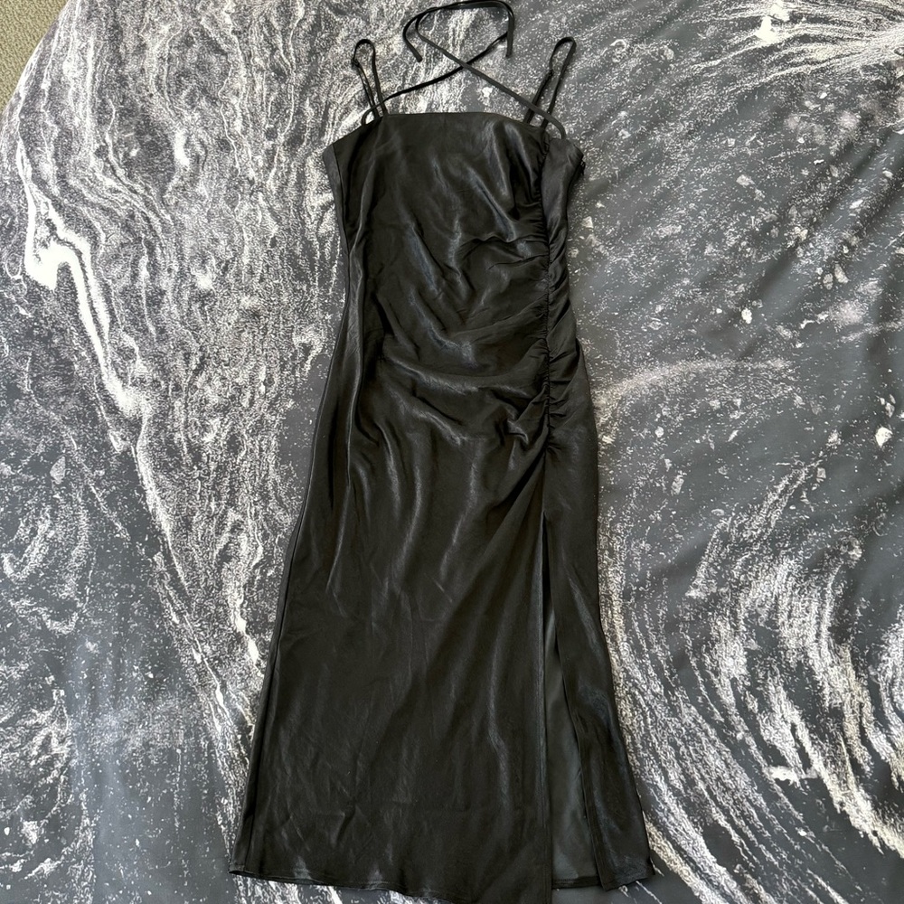 4th & Reckless Women's Black Satin Ruched Side Slit Midi Dress Size Small NWT